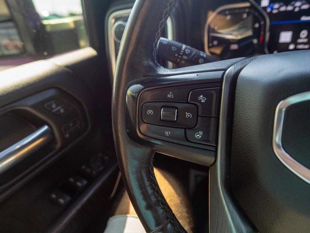 Used 2020 GMC Sierra 2500 Denali w/ Denali Ultimate Package AWD/4WD image 25