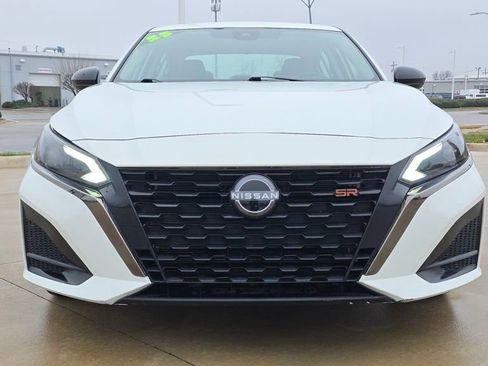 Used 2023 Nissan Altima 2.5 SR image 8