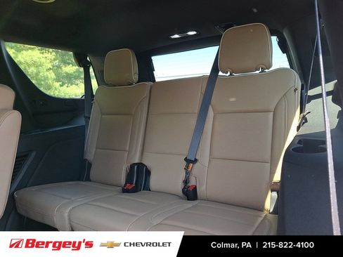 Certified 2023 Chevrolet Tahoe Premier AWD/4WD image 13