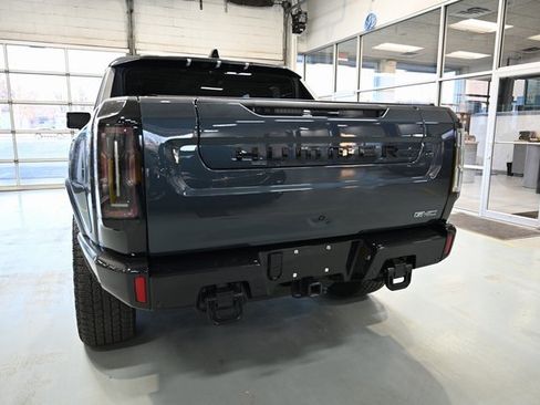 Used 2025 GMC Hummer EV 2X w/ LPO, Dark Essentials Package image 6