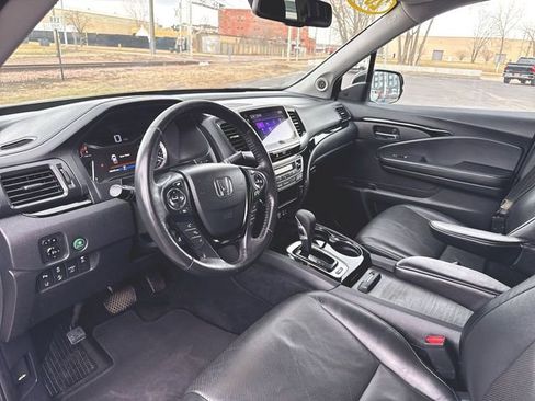 Used 2018 Honda Ridgeline RTL-E image 10