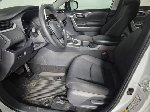 New 2025 Toyota RAV4 LE image 15