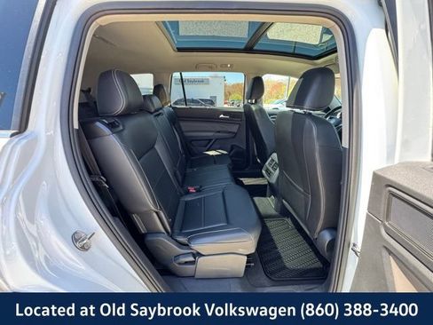 Used 2023 Volkswagen Atlas SE w/ Panoramic Sunroof Package AWD/4WD image 25