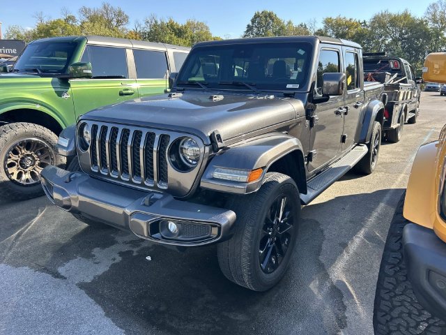 Used 2021 Jeep Gladiator Overland AWD/4WD image 1