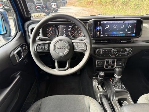 Used 2024 Jeep Wrangler Sport S image 22