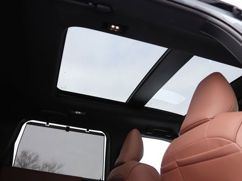 New 2026 Mitsubishi Outlander SEL image 23