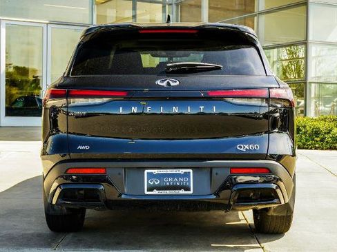 Certified 2023 INFINITI QX60 Pure AWD/4WD image 11