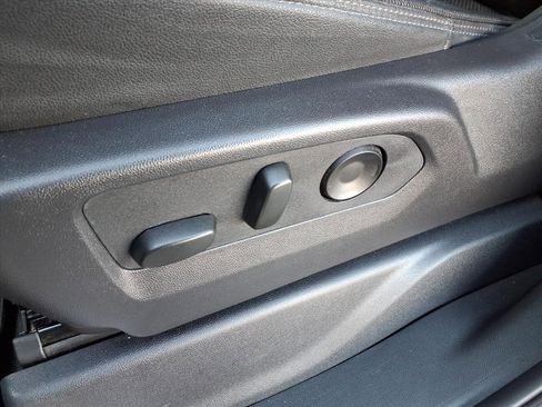 Used 2024 Chevrolet Silverado 2500 High Country w/ High Country Premium Package image 16