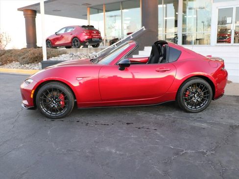 Used 2017 MAZDA MX-5 Miata RF Club w/ Brembo/BBS Package image 2