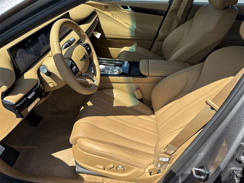 New 2025 Genesis G80 2.5T image 9