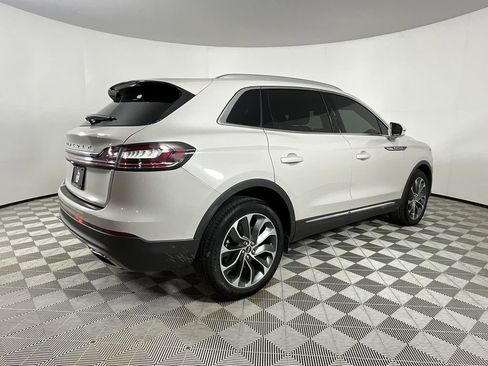 Used 2023 Lincoln Nautilus Reserve w/ Equipment Group 201A AWD/4WD image 4