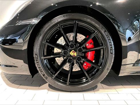 Used 2024 Porsche 911 Carrera S image 14