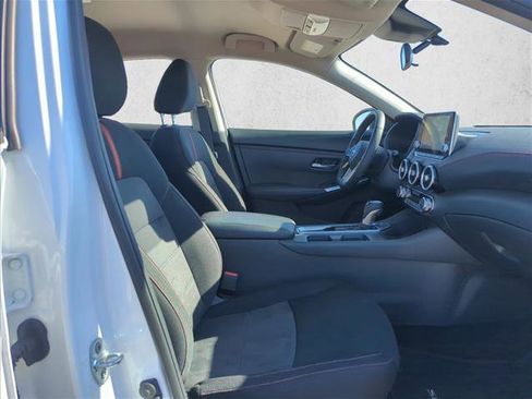 Used 2025 Nissan Sentra SR image 20