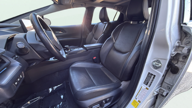 Used 2024 Toyota Prius XLE FWD image 13