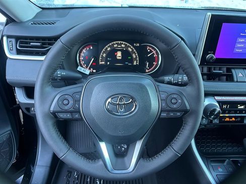 New 2025 Toyota RAV4 XLE w/ Convenience Package image 5