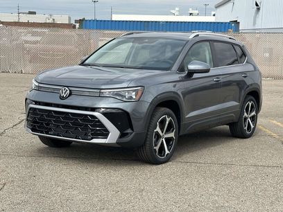 New 2026 Volkswagen Taos SEL