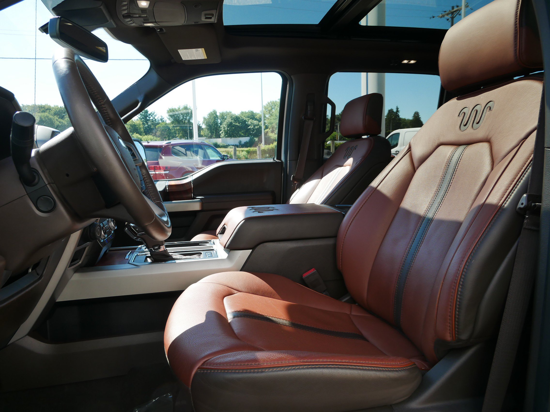 Used 2020 Ford F150 King Ranch w/ Equipment Group 601A Luxury AWD/4WD image 6