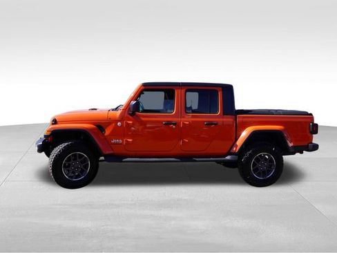 Used 2020 Jeep Gladiator Overland AWD/4WD image 9