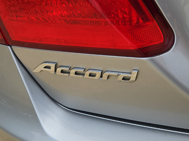 Used 2014 Honda Accord EX image 30