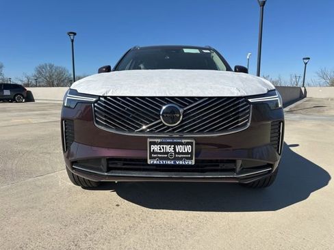 New 2026 Volvo XC90 B6 Plus w/ Protection Package Premier image 2