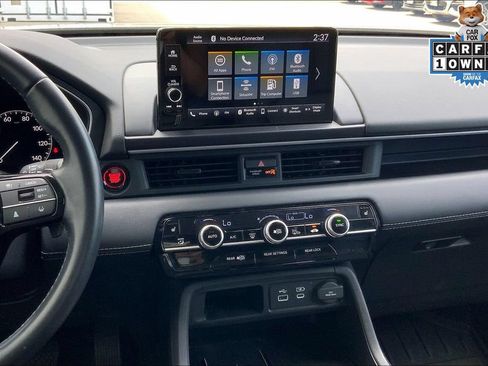 Used 2025 Honda Pilot EX-L image 6