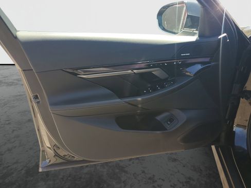 Used 2024 BMW i5 eDrive40i RWD image 21