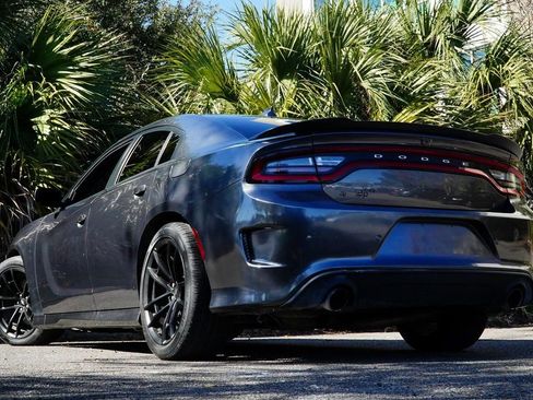 Used 2022 Dodge Charger Scat Pack w/ Daytona Edition Group image 4