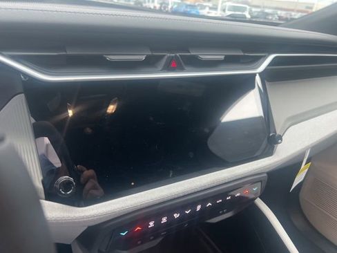 New 2026 Jeep Cherokee Laredo image 15