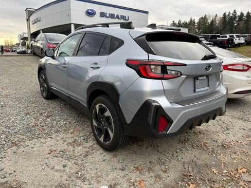 Used 2024 Subaru Crosstrek 2.5i Limited image 2