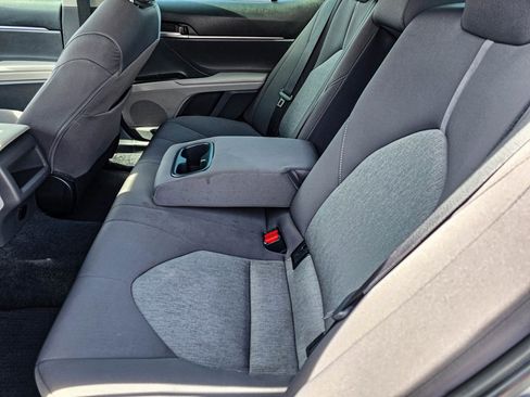 Used 2024 Toyota Camry LE image 29