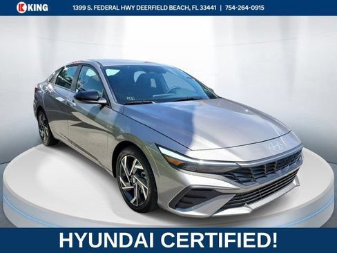 Certified 2025 Hyundai Elantra Sport FWD image 1