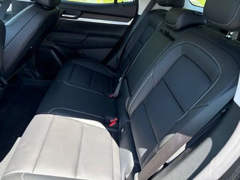 New 2026 GMC Terrain Denali AWD/4WD image 5