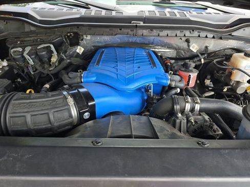 Used 2022 Ford F250 Lariat w/ Black Appearance Package image 2