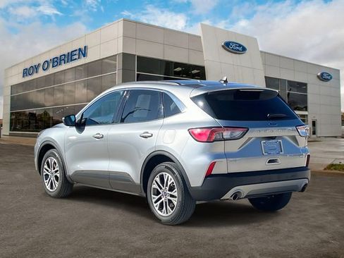 Certified 2022 Ford Escape SEL image 3