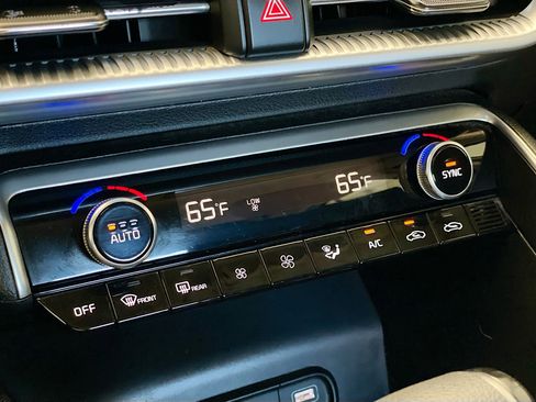 Used 2022 Kia K5 LXS image 11