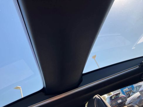 Used 2025 Toyota Crown Platinum image 23