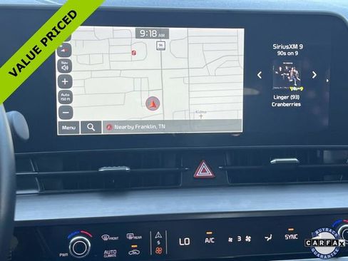 Used 2024 Kia Sportage EX FWD image 32