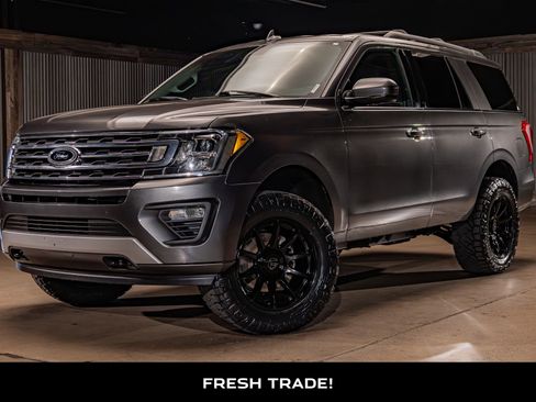 Used 2020 Ford Expedition XLT w/ FX4 Off-Road Package AWD/4WD image 5