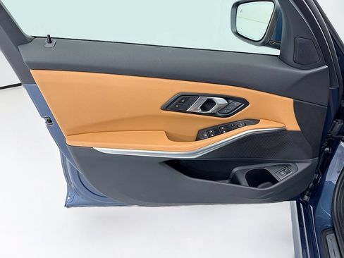 New 2026 BMW 330i Sedan w/ Premium Package RWD image 23