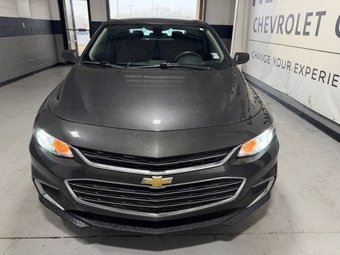 Used 2017 Chevrolet Malibu LS image 23