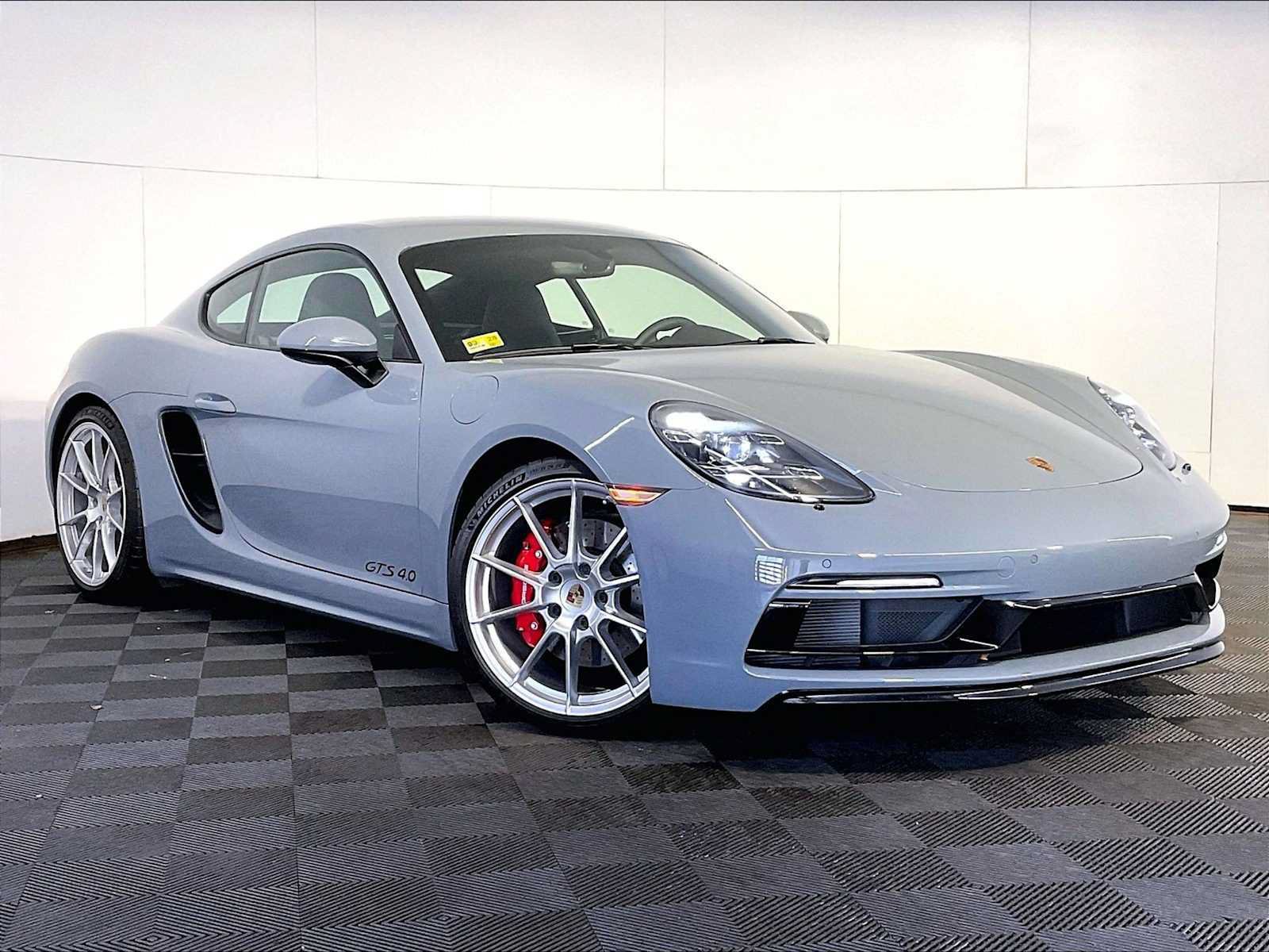 Certified 2025 Porsche 718 Cayman GTS RWD image 9