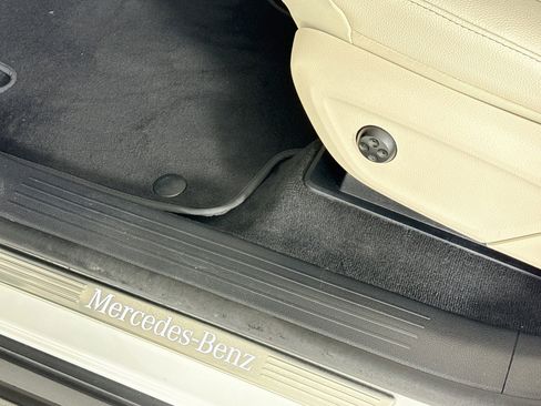 Used 2024 Mercedes-Benz GLE 350 4MATIC image 22