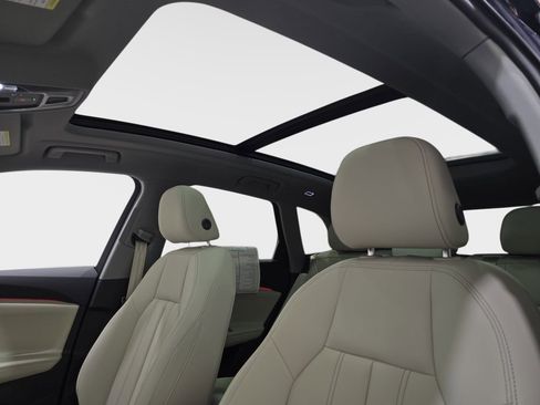 New 2025 Audi Q5 2.0T Premium image 29