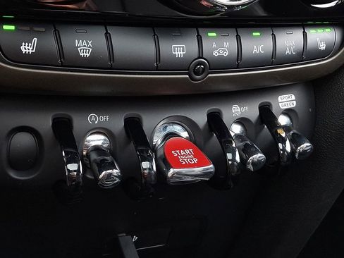 Used 2022 MINI Cooper Countryman S w/ Premium Package image 27