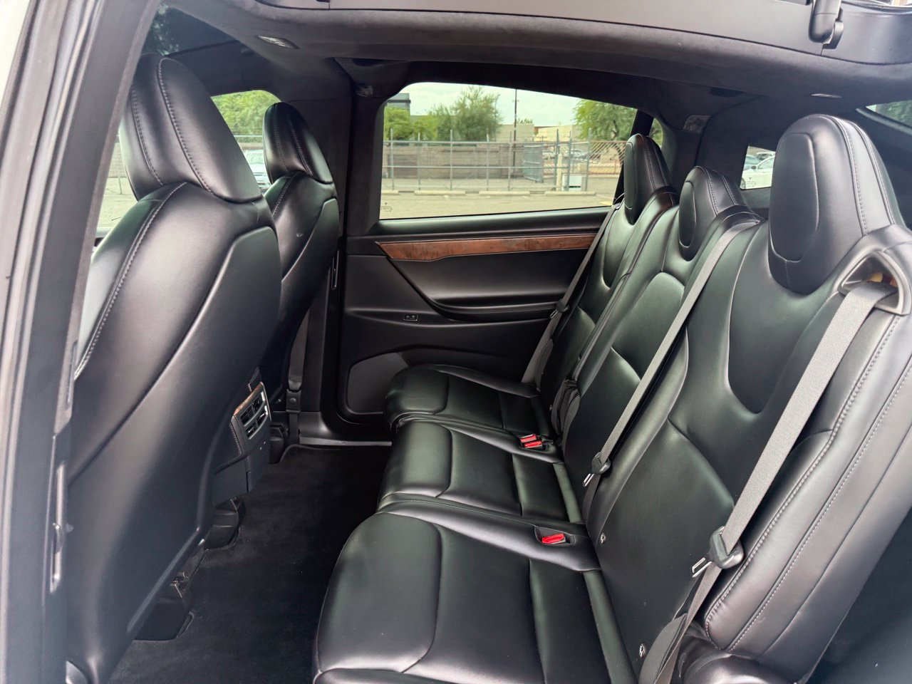 Used 2020 Tesla Model X Long Range AWD/4WD image 10