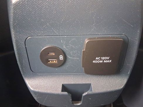 Used 2023 Ford Maverick XLT w/ XLT Luxury Package image 19