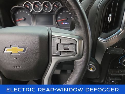 Used 2021 Chevrolet Silverado 1500 LTZ AWD/4WD image 18