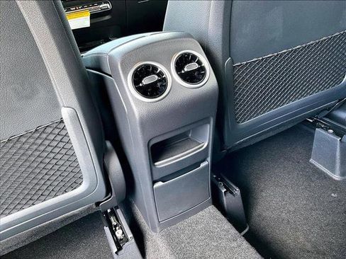 New 2026 Mercedes-Benz GLA 250 GLA 250 image 19