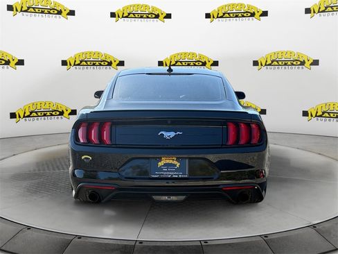 Used 2023 Ford Mustang Premium image 4