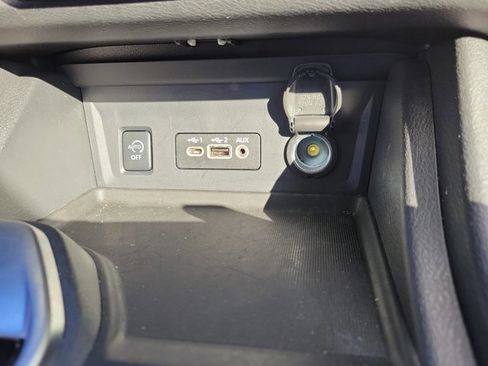 Used 2025 Nissan Sentra SR image 34